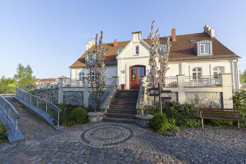 Hotel Gutshaus Parin - Bio- Und Gesundheitshotel Moor-Rolofshagen Zewnętrze zdjęcie